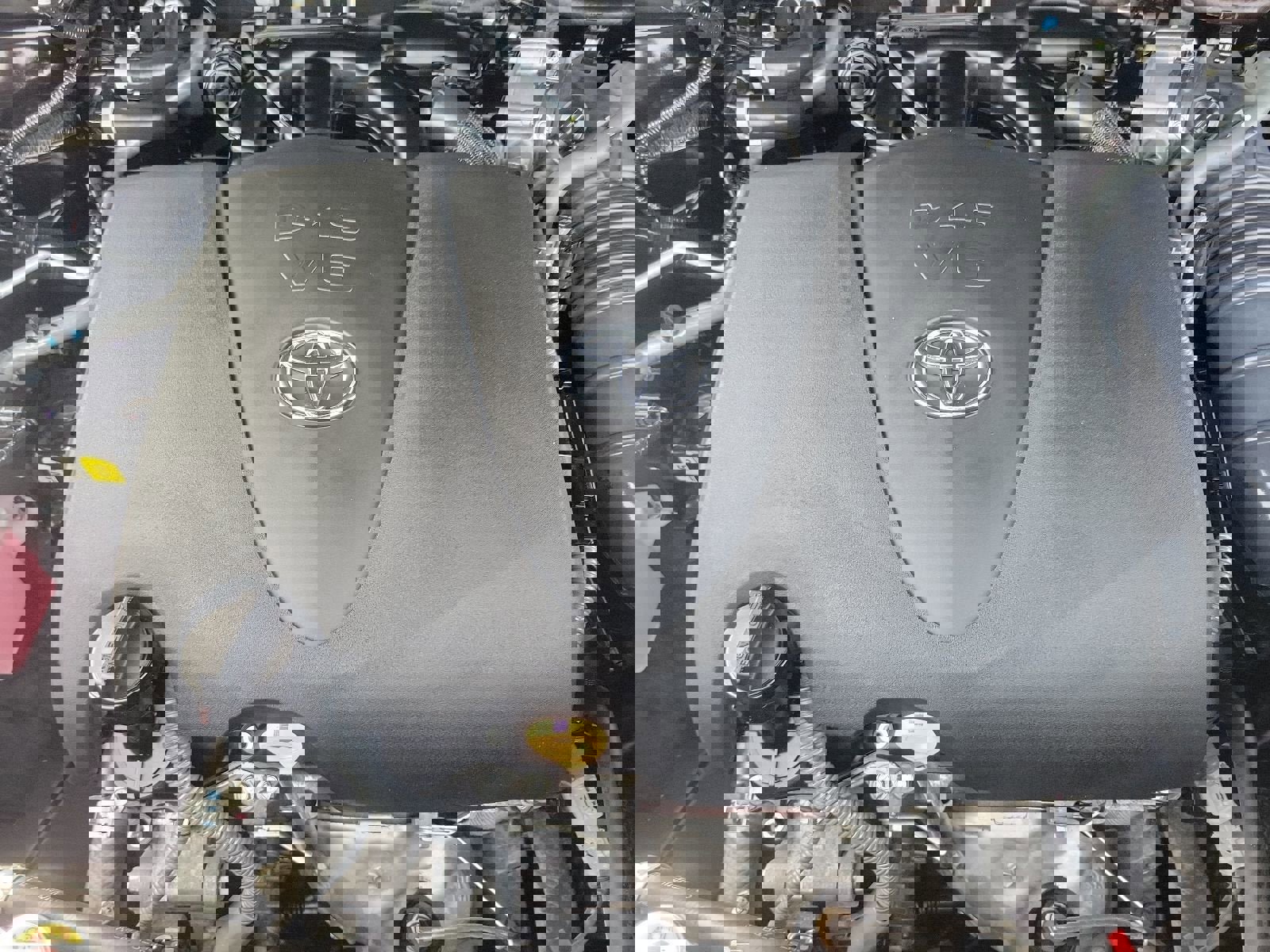 Used 2020 Toyota Highlander Limited FWD image 10