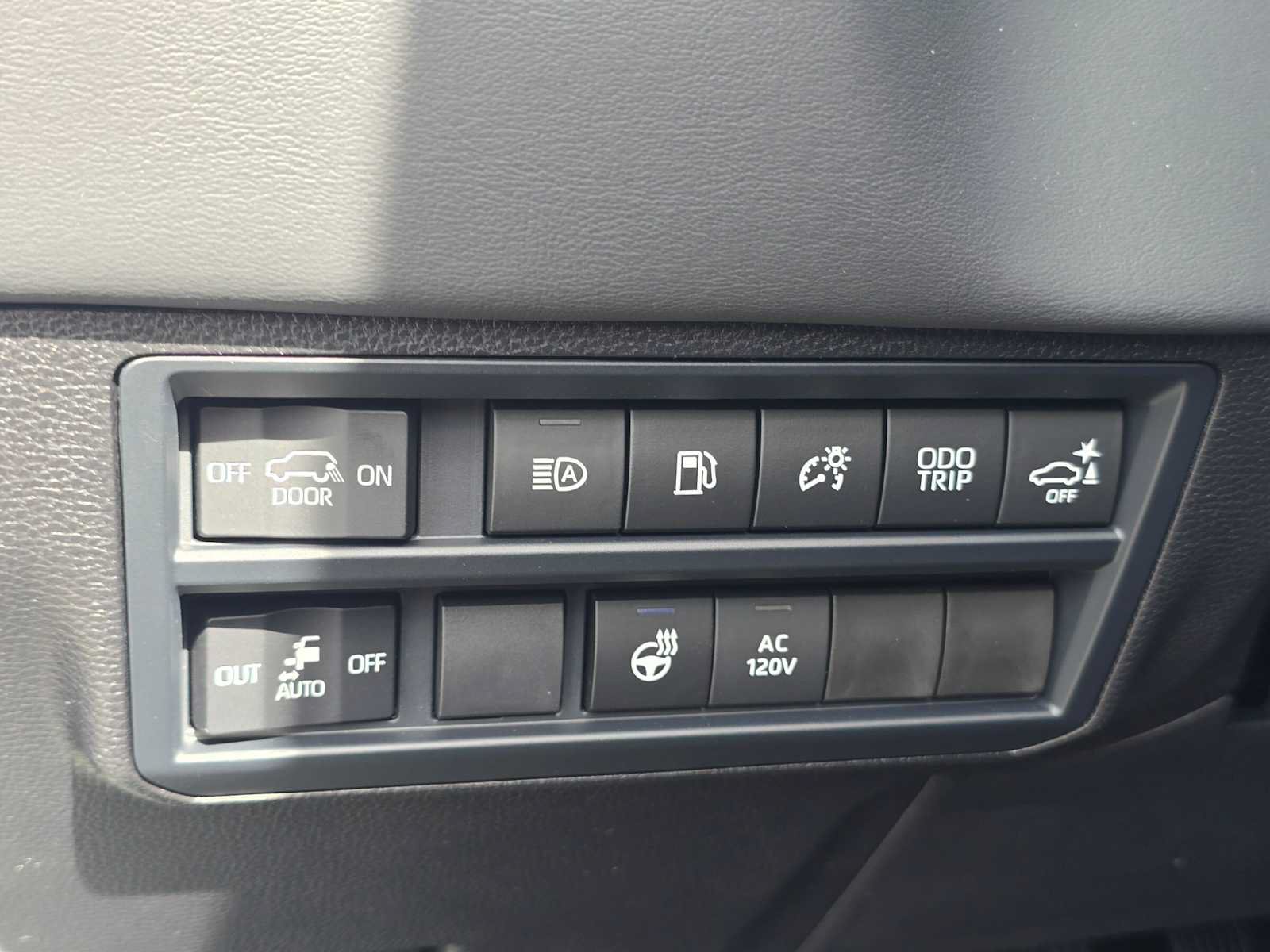 New 2026 Toyota Sequoia Platinum AWD/4WD image 25
