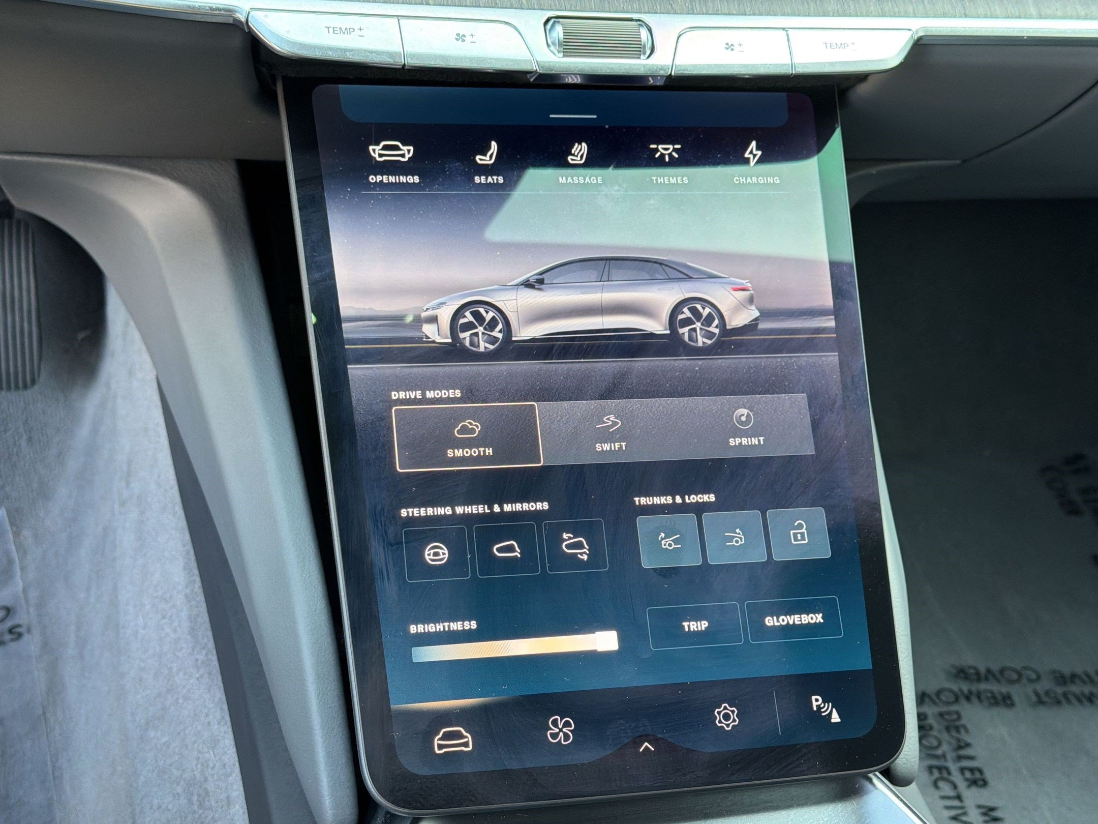 Used 2024 Lucid Air Pure RWD image 20