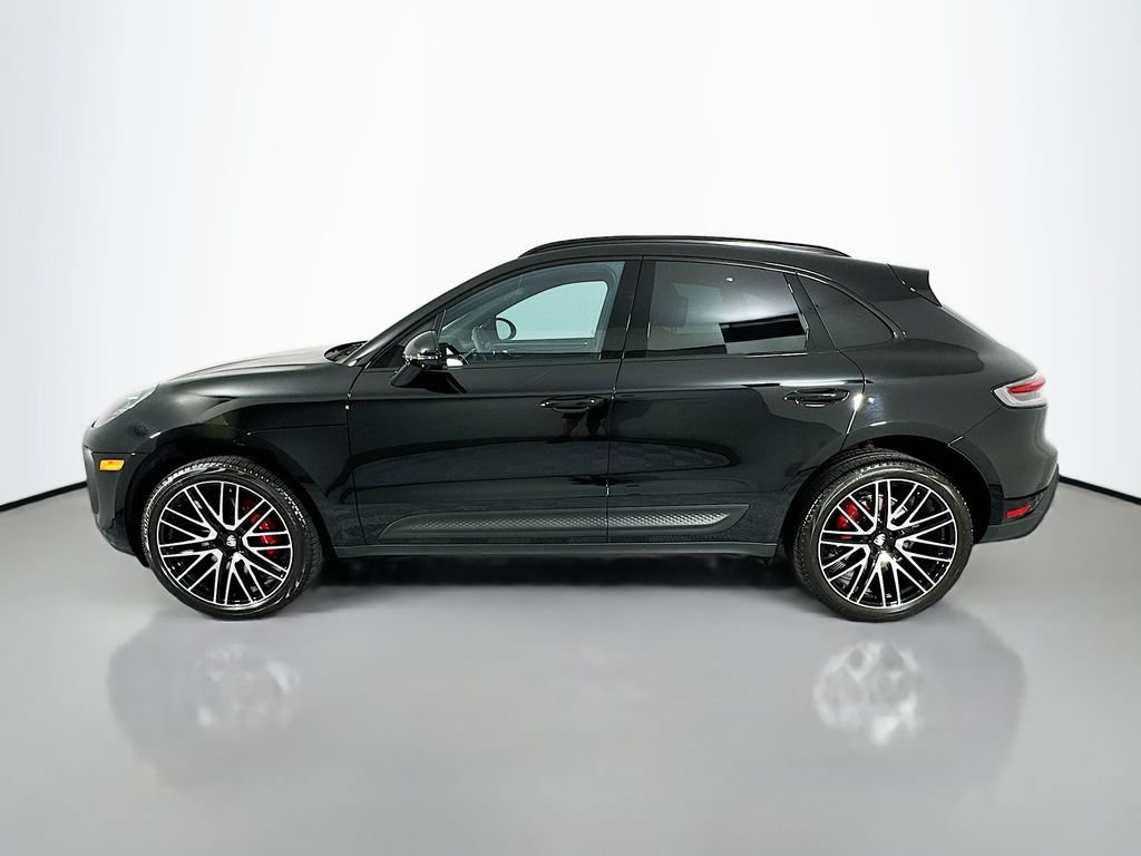 Certified 2025 Porsche Macan S AWD/4WD image 2