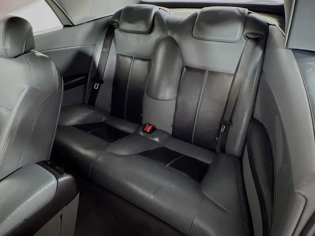 Used 2004 Saab 9-3 Aero image 23