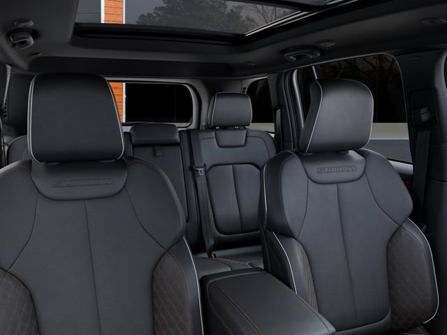 New 2026 Jeep Grand Cherokee Summit AWD/4WD image 26