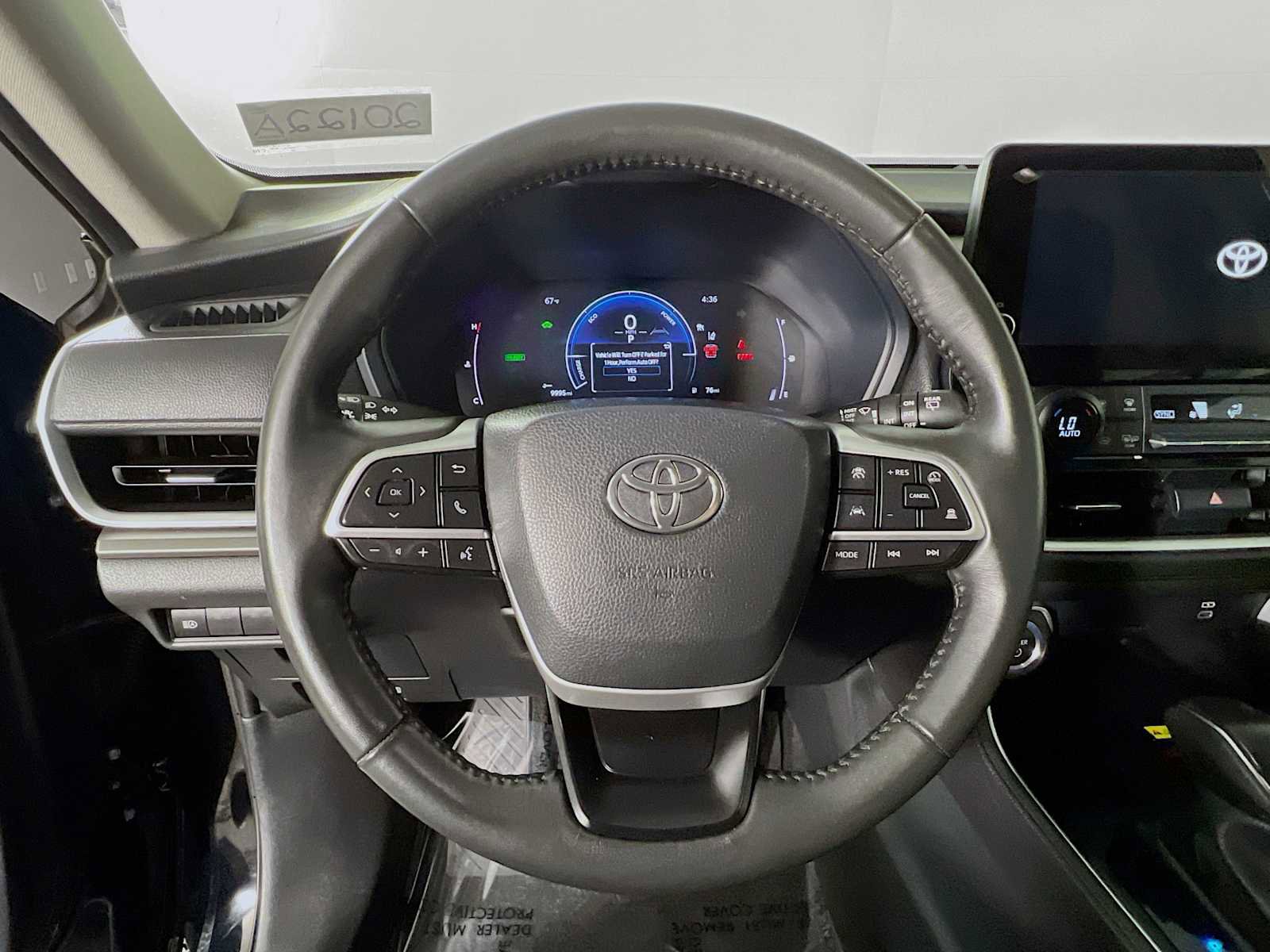 Used 2024 Toyota Grand Highlander XLE image 11