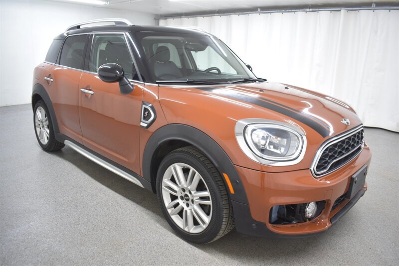 Used 2017 MINI Cooper Countryman S FWD image 1