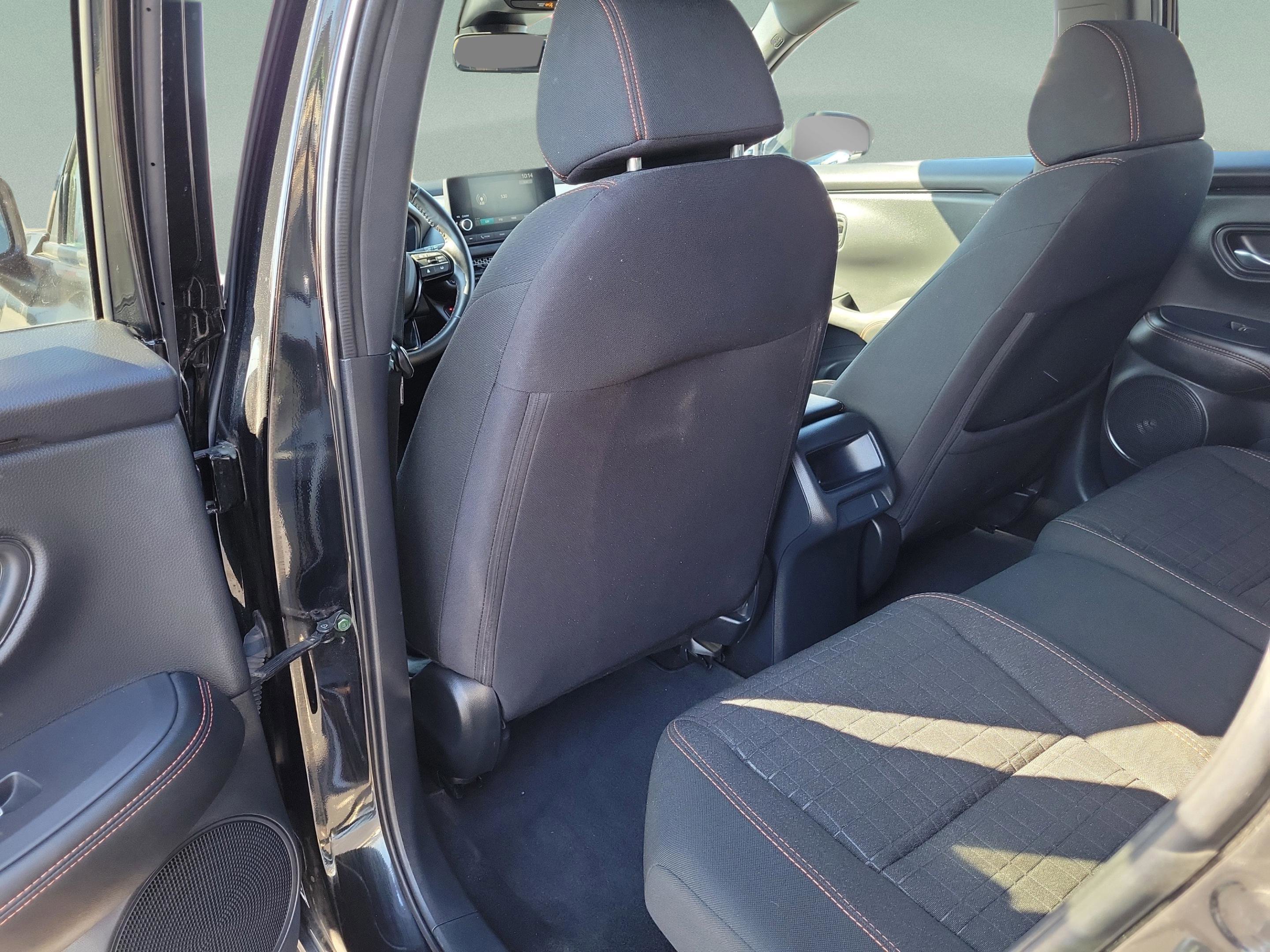 Certified 2025 Honda HR-V Sport image 12
