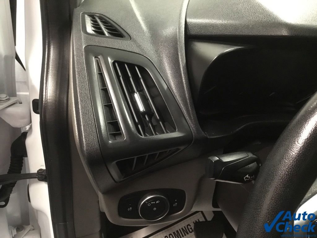 Used 2019 Ford Transit Connect XL image 28
