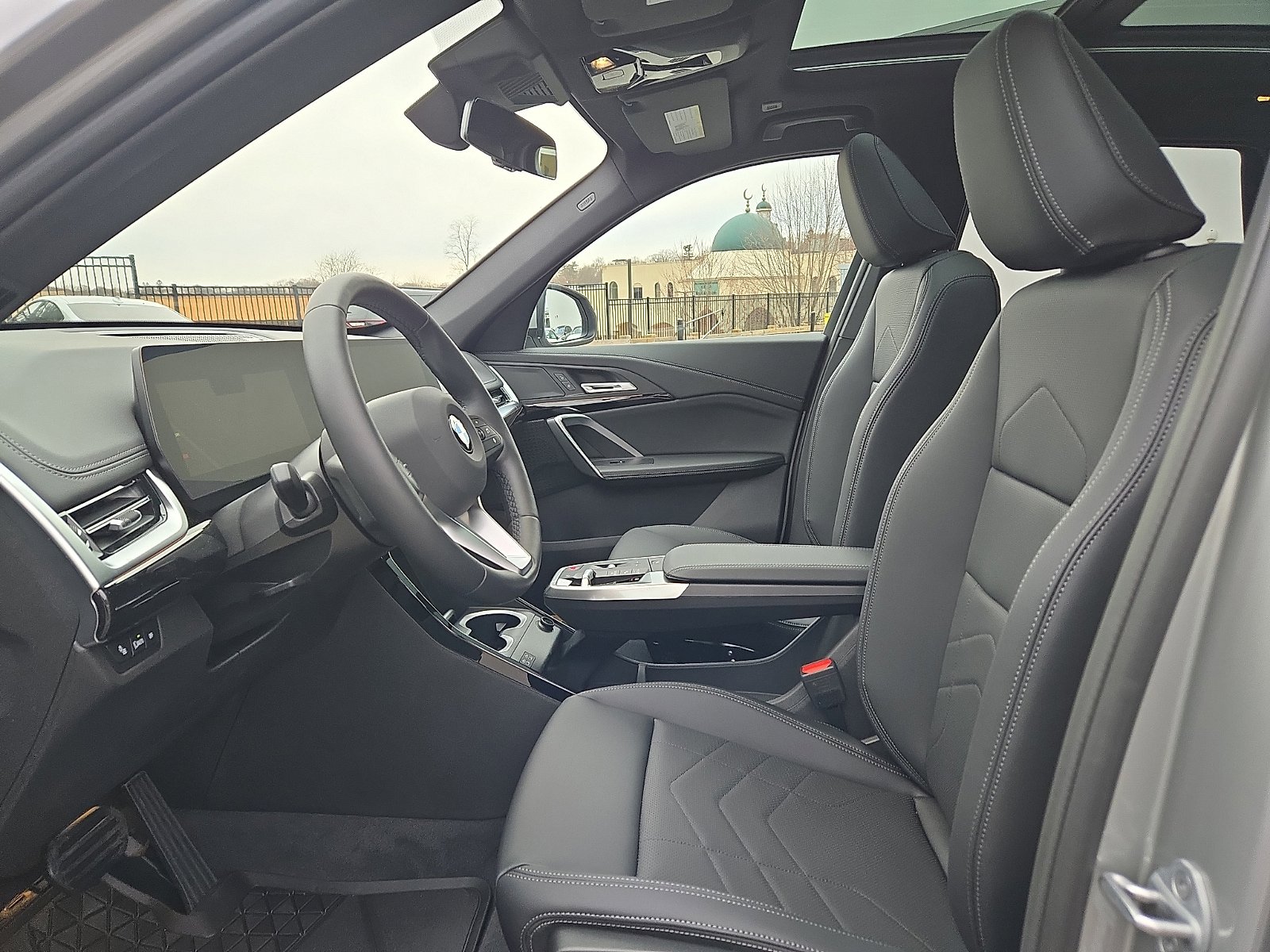 New 2026 BMW X1 xDrive28i w/ Convenience Package image 6