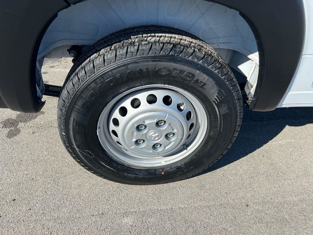 Used 2024 RAM ProMaster 2500 image 11