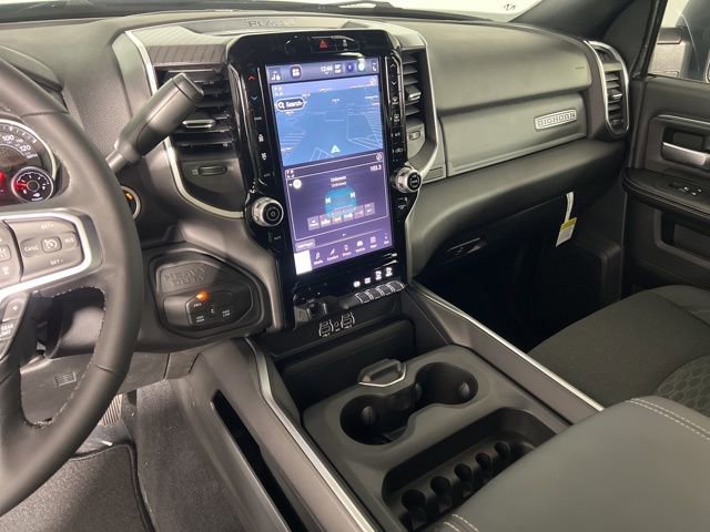 New 2026 RAM 2500 Big Horn AWD/4WD image 27