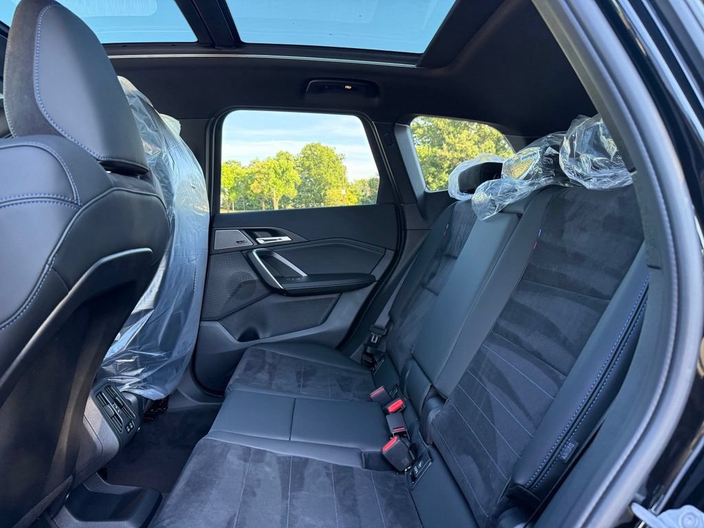 New 2027 BMW X1 xDrive28i AWD/4WD image 19