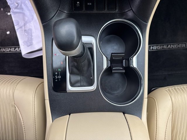 Used 2016 Toyota Highlander Plus image 24