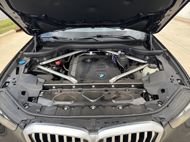 Certified 2025 BMW X5 xDrive40i w/ Climate Comfort Package image 34
