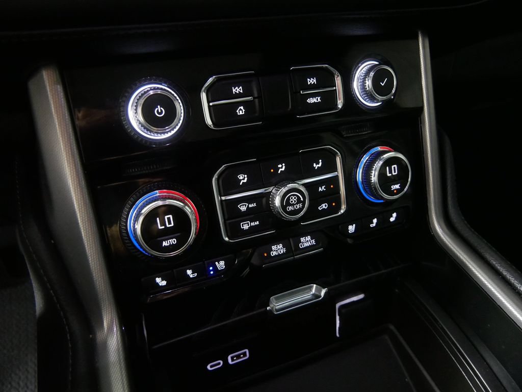 Used 2023 GMC Yukon XL Denali w/ Max Trailering Package AWD/4WD image 28