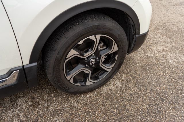 Used 2018 Honda CR-V Touring image 9