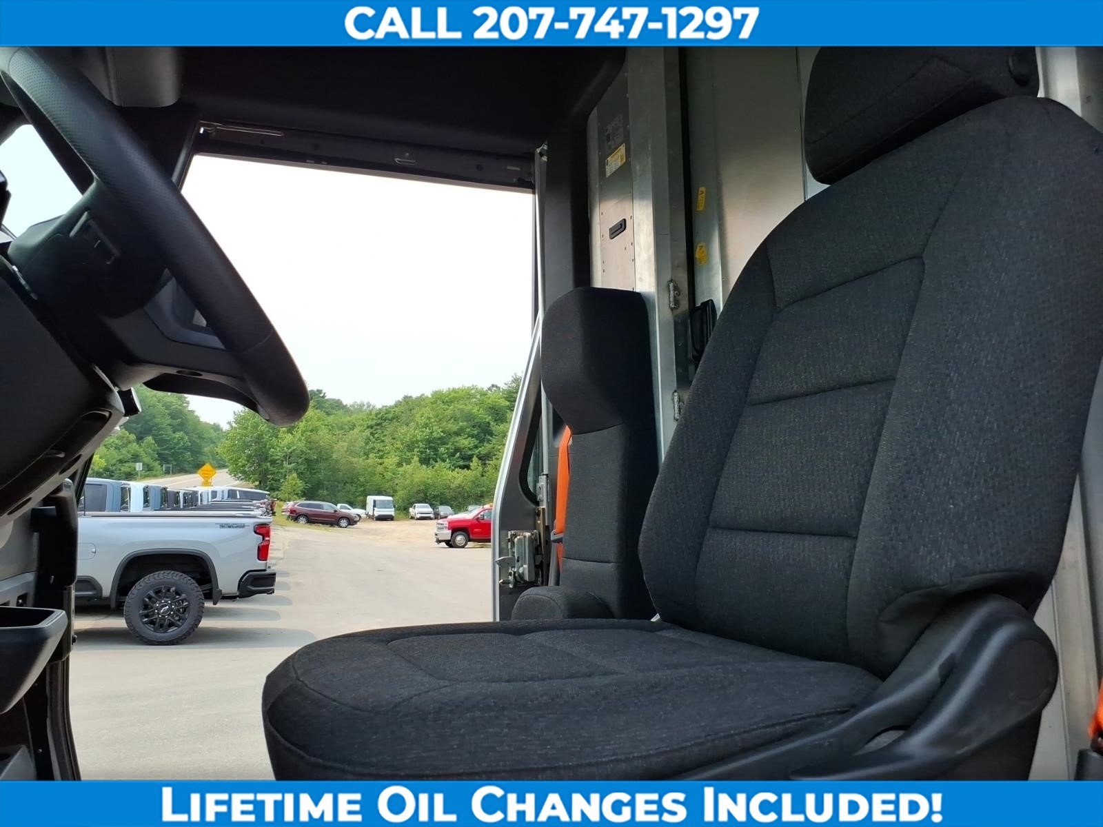 Used 2024 Chevrolet Brightdrop 600 w/ Commercial Equipment Package AWD/4WD image 16