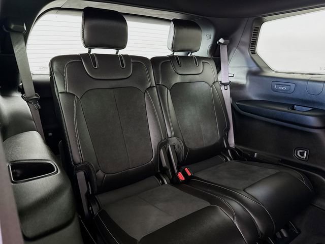 Used 2025 Jeep Grand Cherokee L Altitude image 28