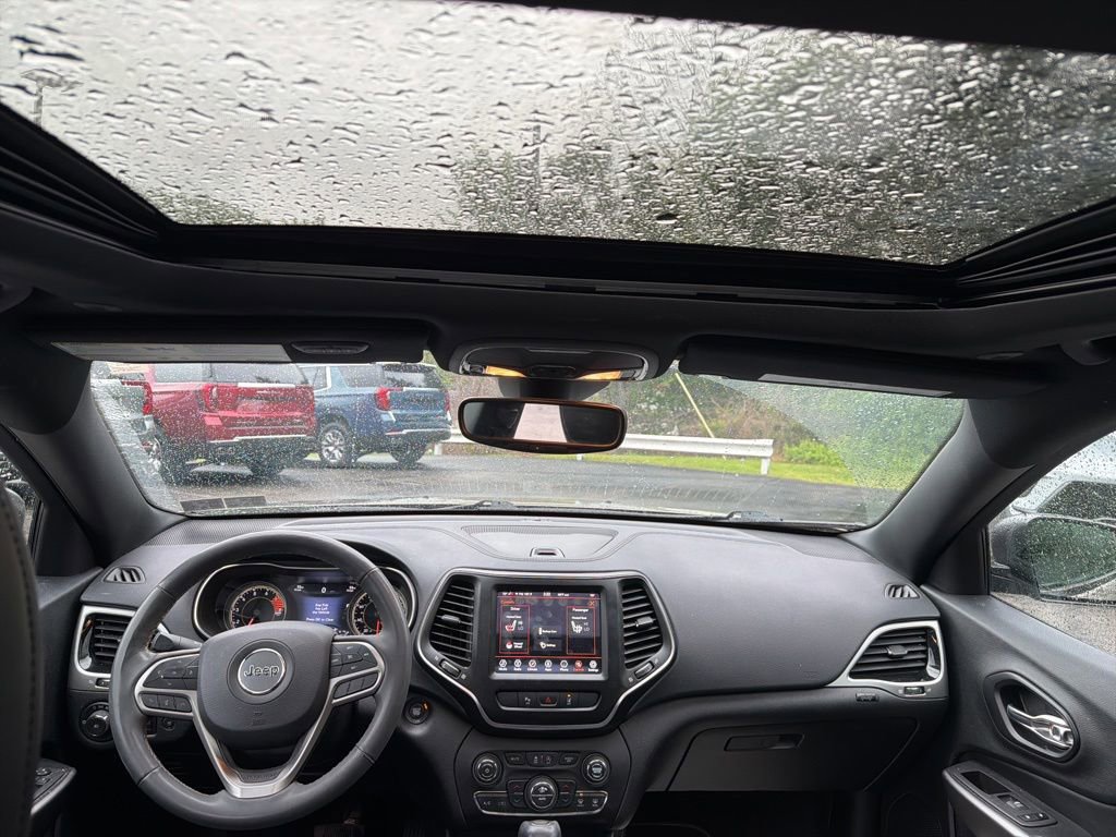Used 2021 Jeep Cherokee Latitude Lux 80th Anniv w/ Quick Order Package 26U 80TH AWD/4WD image 14