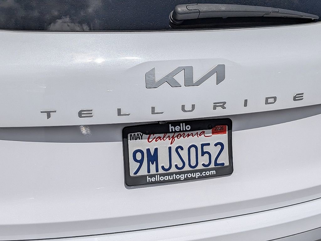 Used 2024 Kia Telluride EX image 14
