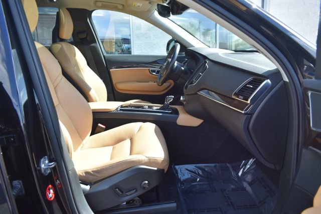 Used 2016 Volvo XC90 T6 Momentum w/ Momentum Plus Package AWD/4WD image 51