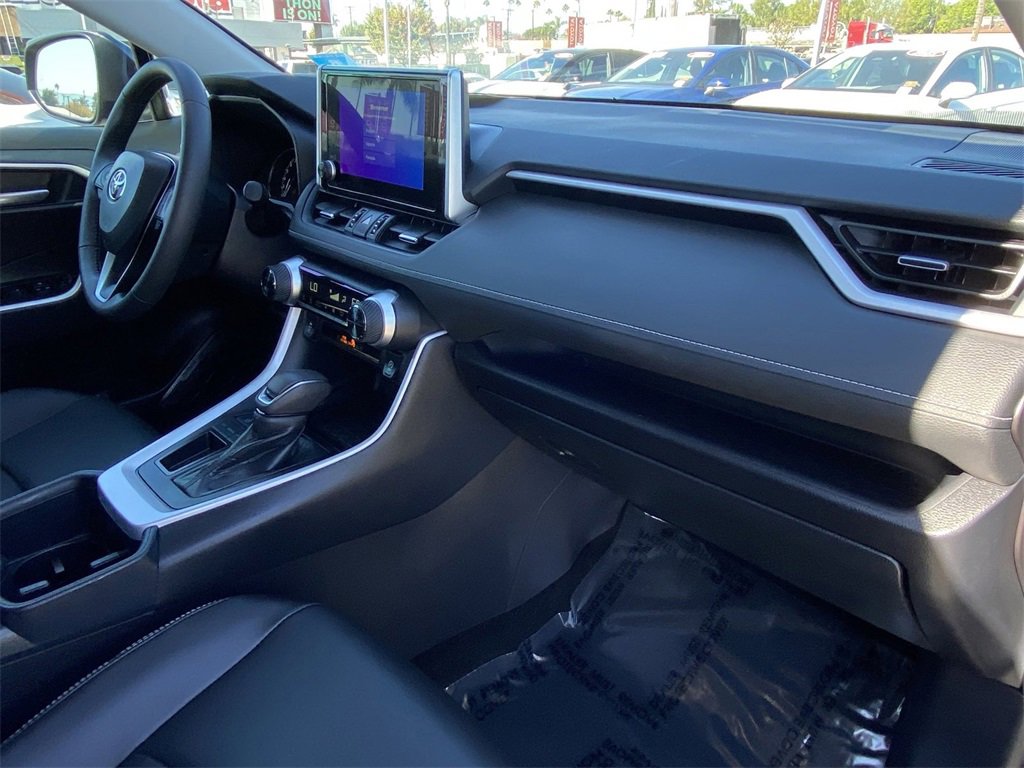 Certified 2025 Toyota RAV4 XLE Premium image 16