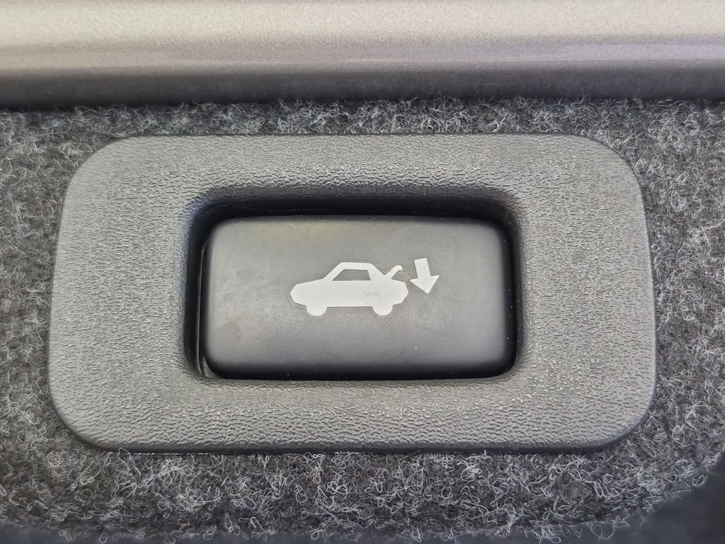 Used 2017 Lexus ES 350 w/ Luxury Package FWD image 30