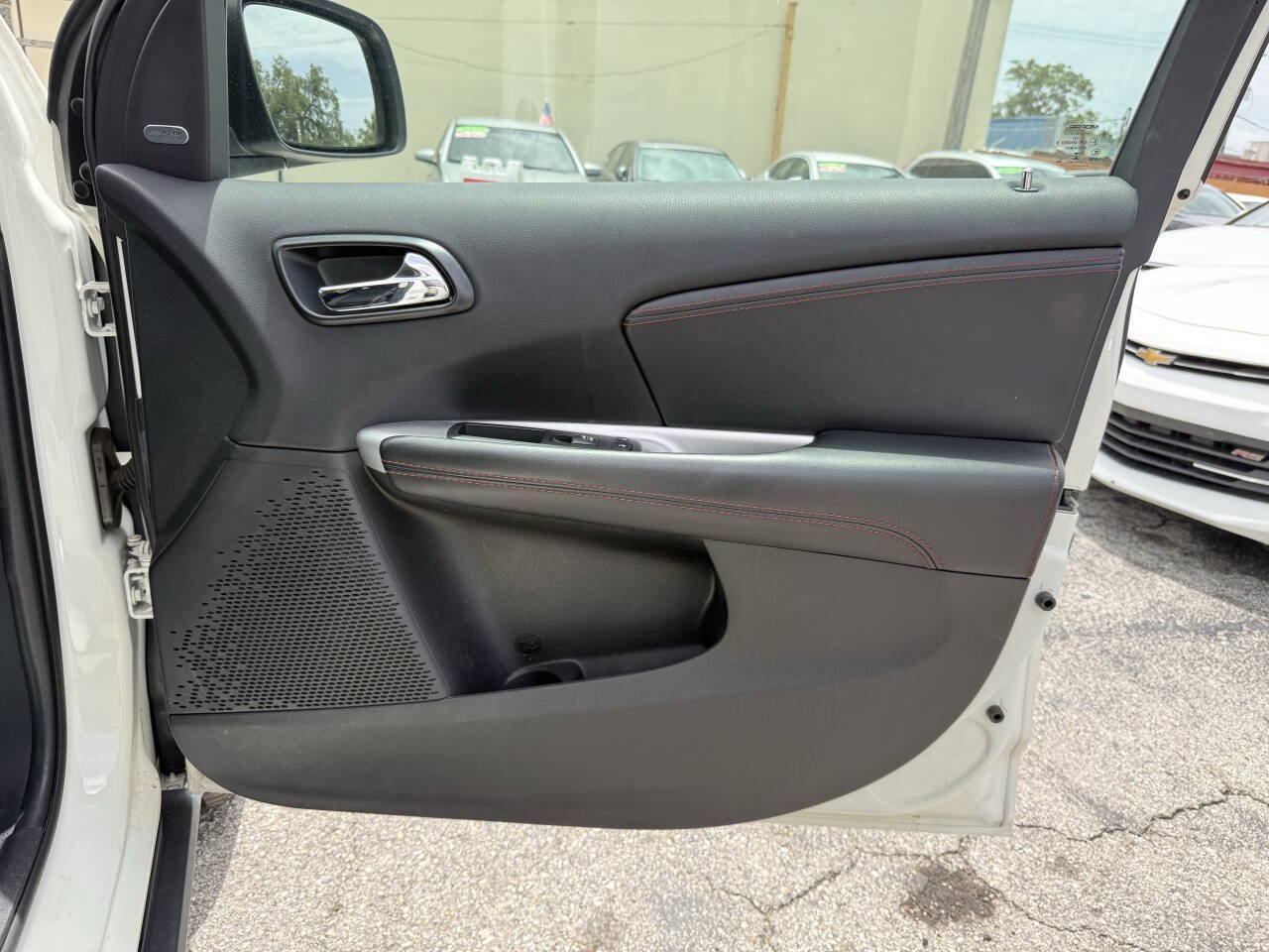 Used 2017 Dodge Journey GT AWD/4WD image 28