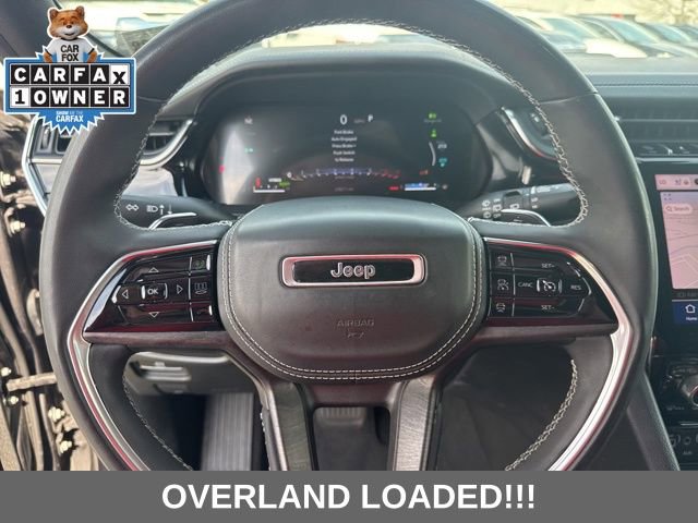 Used 2023 Jeep Grand Cherokee Overland w/ Luxury Tech Group IV AWD/4WD image 12