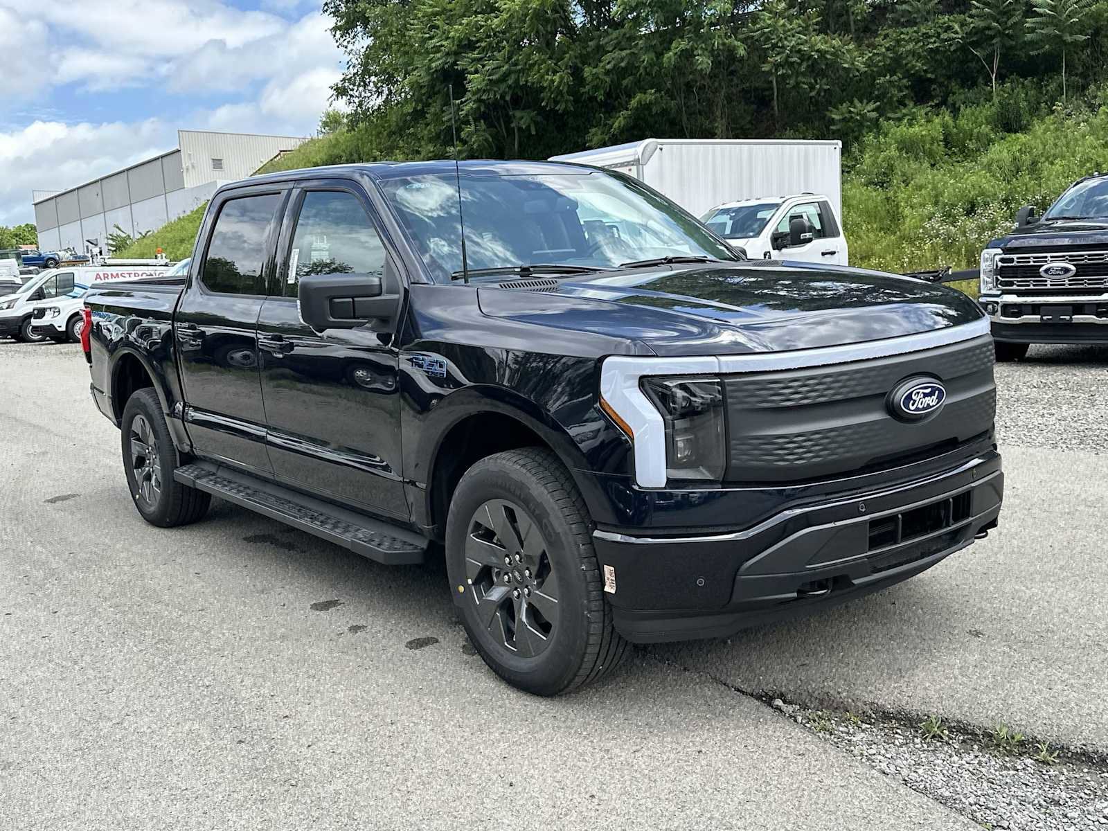 New 2025 Ford F150 Lightning Flash image 30