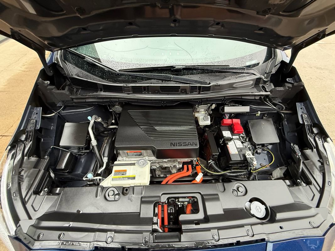 Used 2020 Nissan Leaf SV w/ SV Technology Package FWD image 44