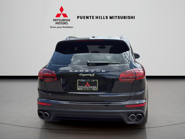 Used 2017 Porsche Cayenne S Platinum AWD/4WD image 6