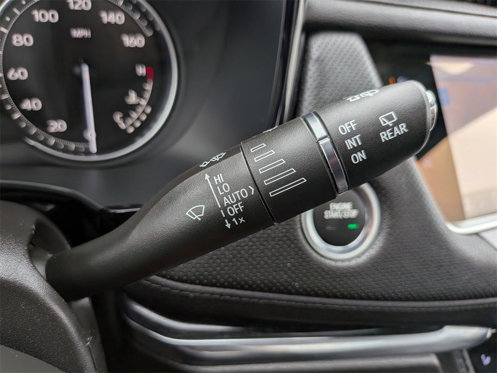 Used 2023 Cadillac XT5 Premium Luxury image 35