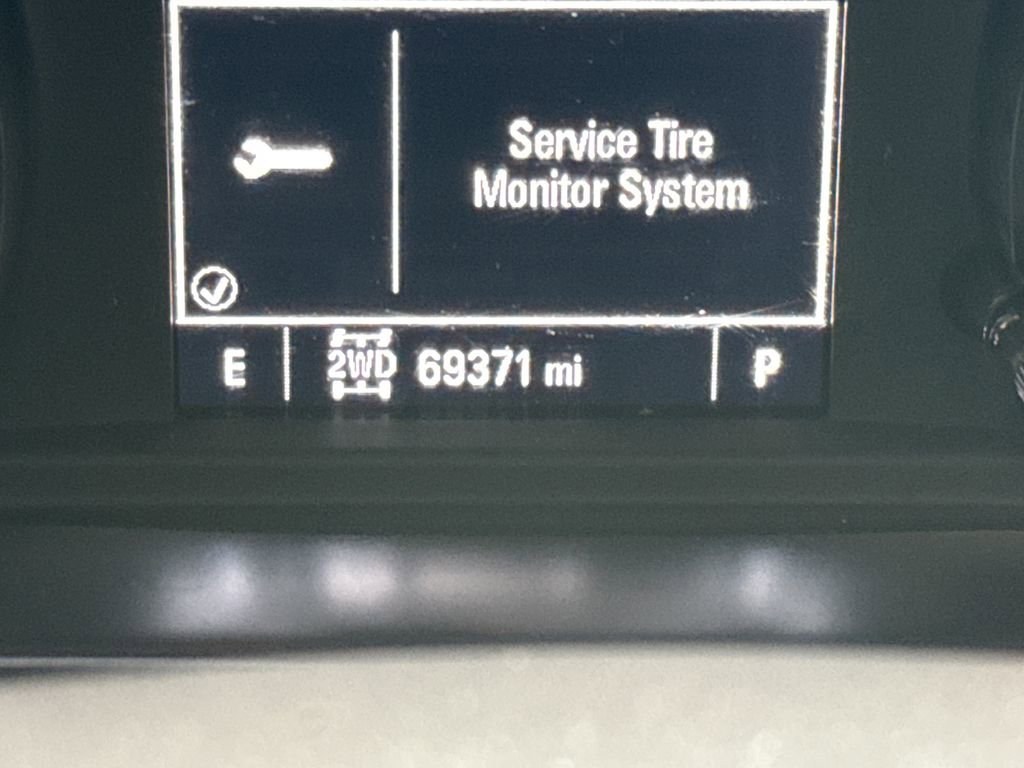 Used 2020 GMC Sierra 1500 4x4 Crew Cab w/ Sierra Value Package image 10