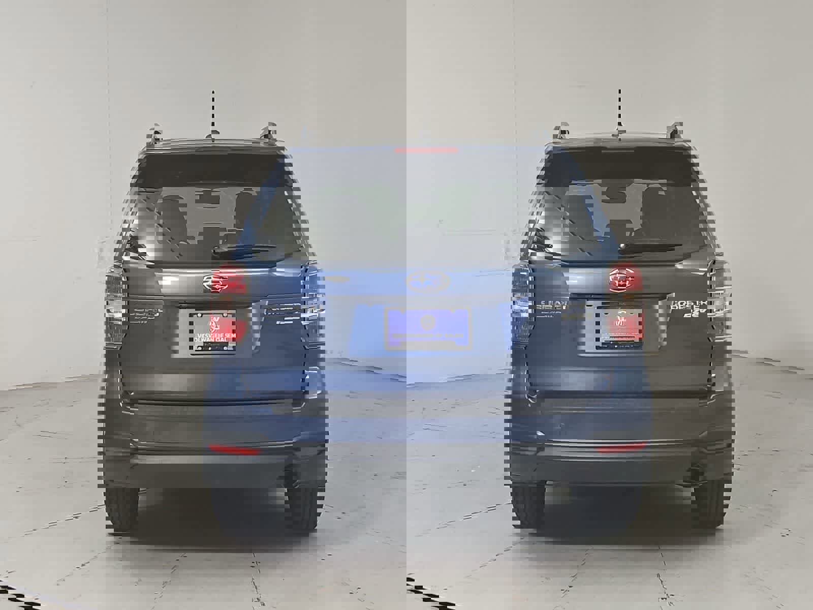 Used 2014 Subaru Forester 2.5i Touring w/ Popular Package #2 image 5