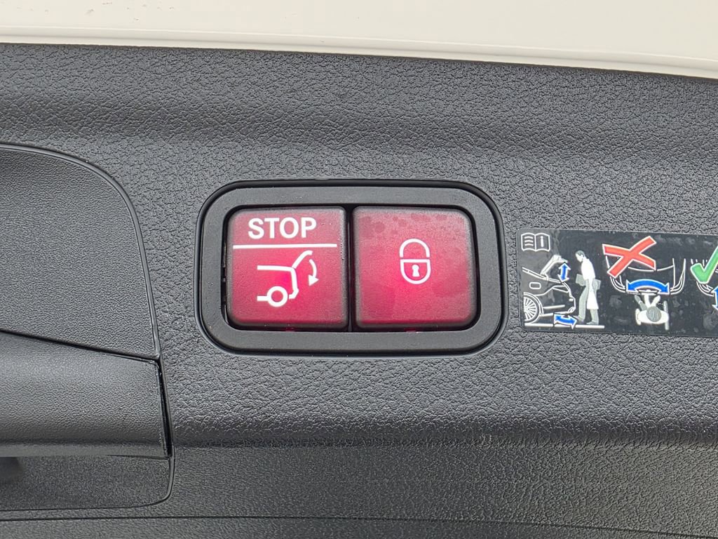 Used 2026 Mercedes-Benz GLE 350 4MATIC image 10