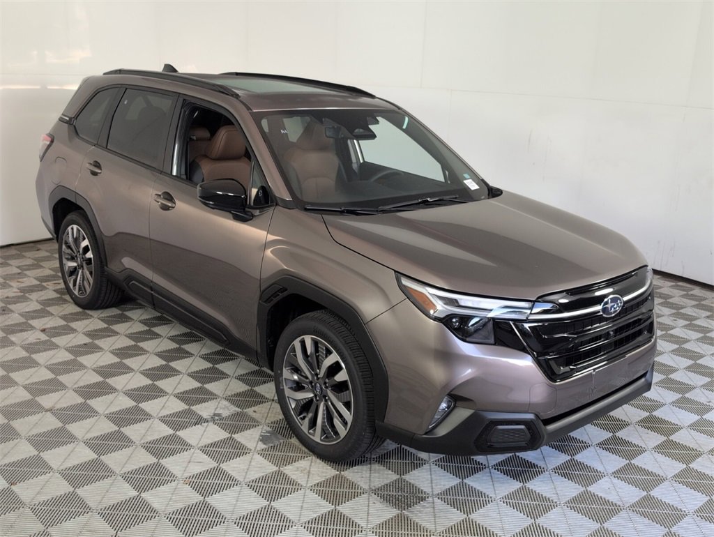 New 2025 Subaru Forester Touring image 2