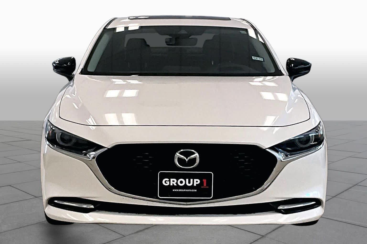 Used 2022 MAZDA MAZDA3 s AWD/4WD image 3
