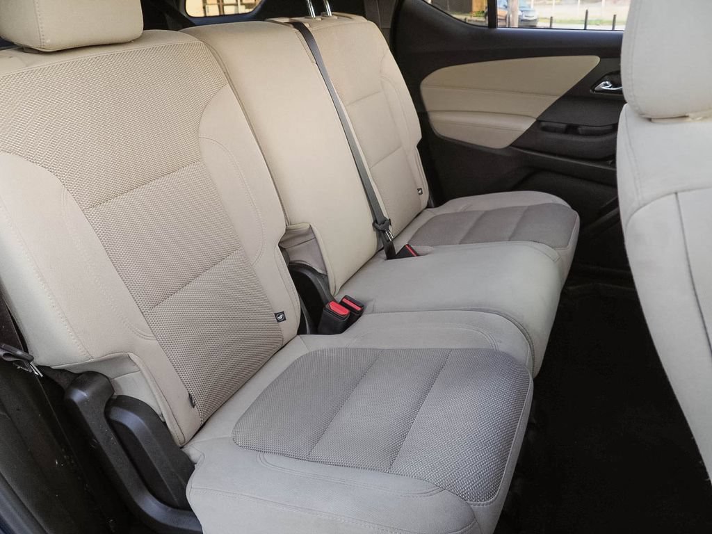 Certified 2023 Chevrolet Traverse LS w/ Safety Package FWD image 19