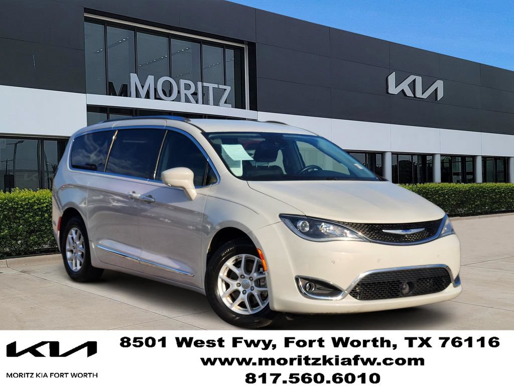 Used 2020 Chrysler Pacifica Touring-L w/ Advanced Safetytec Group FWD image 1