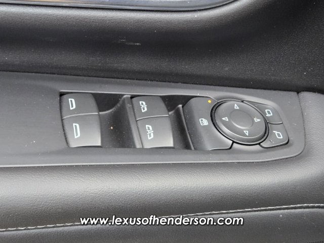 Used 2022 Chevrolet Suburban LS RWD image 21