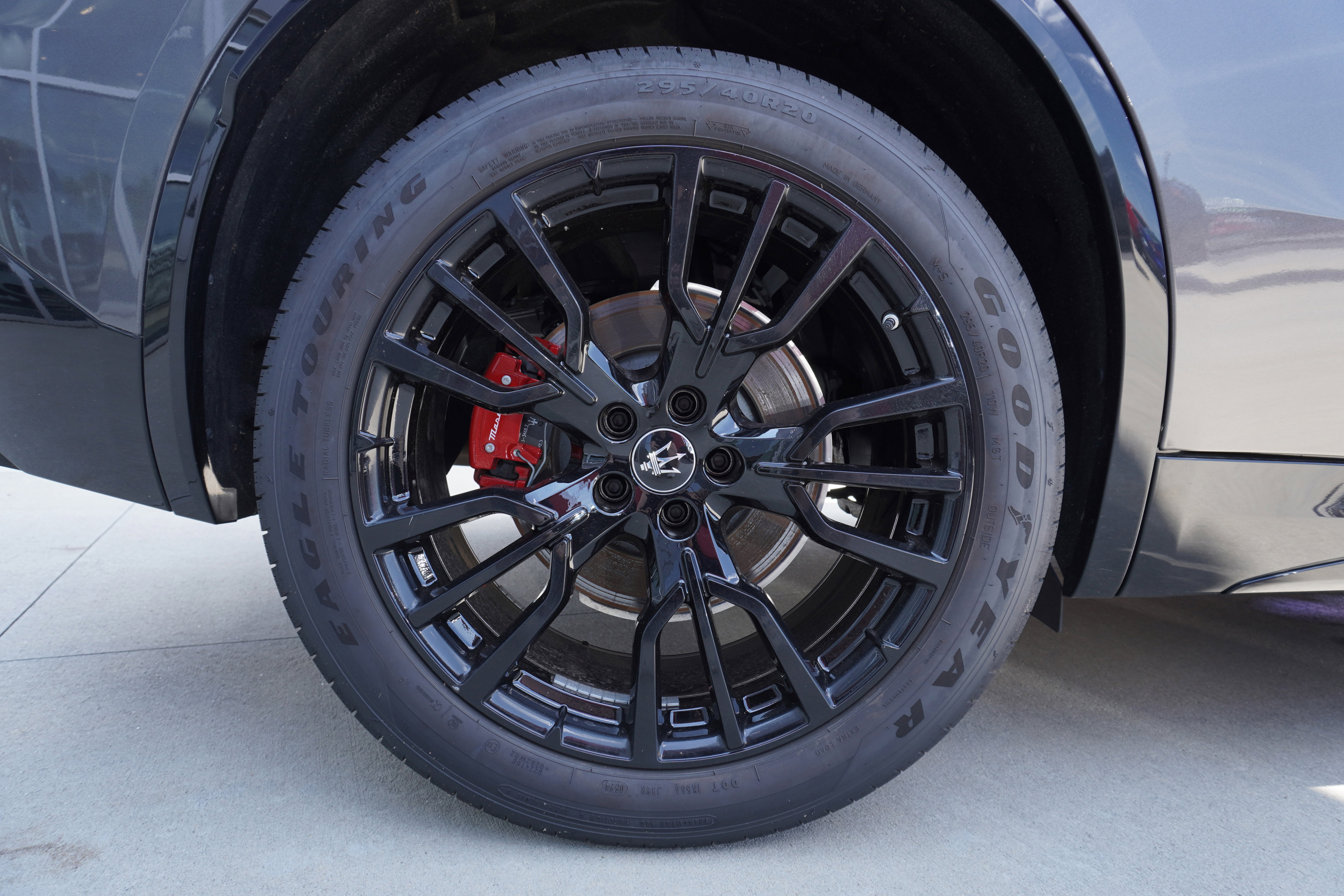 New 2025 Maserati Grecale Modena image 14