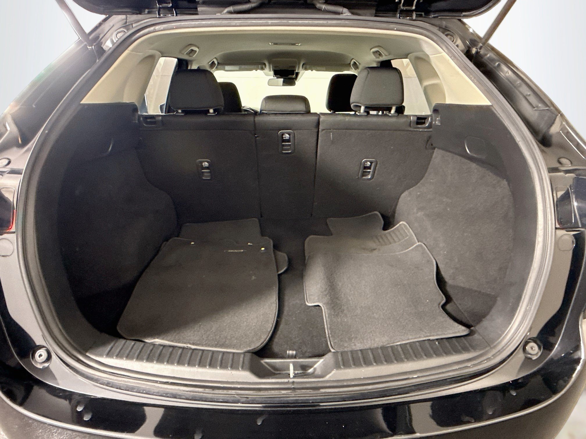 Used 2020 MAZDA CX-5 Sport FWD image 35