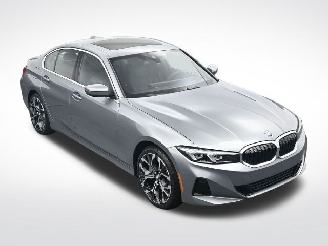 New 2026 BMW 330i xDrive Sedan w/ Premium Package AWD/4WD image 24