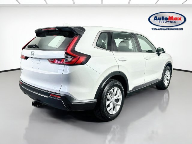 Used 2024 Honda CR-V LX image 2