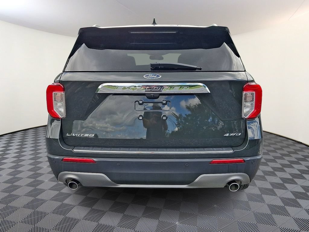 Used 2023 Ford Explorer Limited w/ Equipment Group 301A AWD/4WD image 8