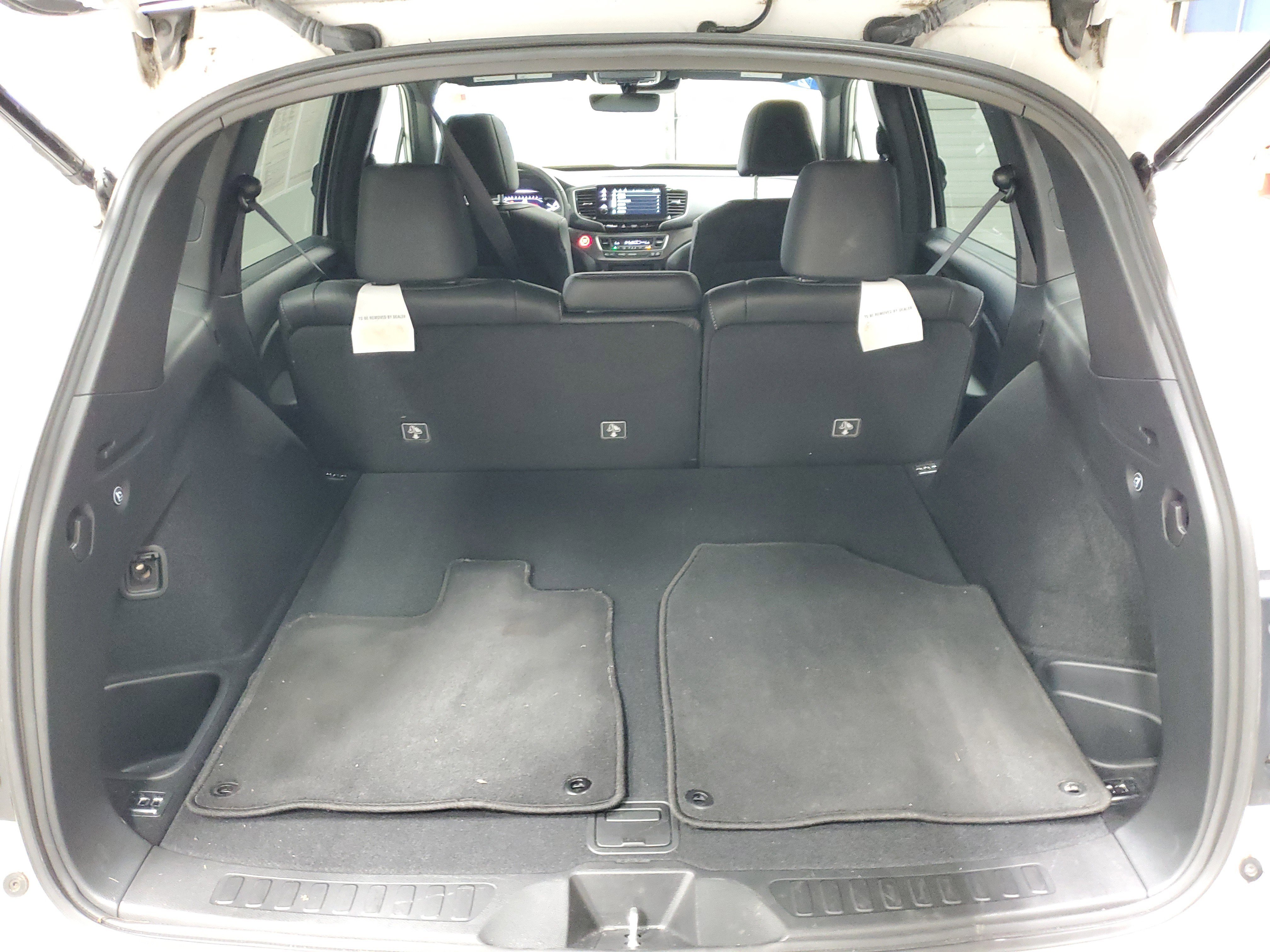 Used 2023 Honda Passport EX-L image 10