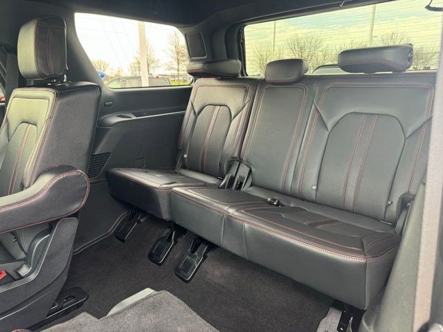Certified 2024 Ford Expedition Limited image 28