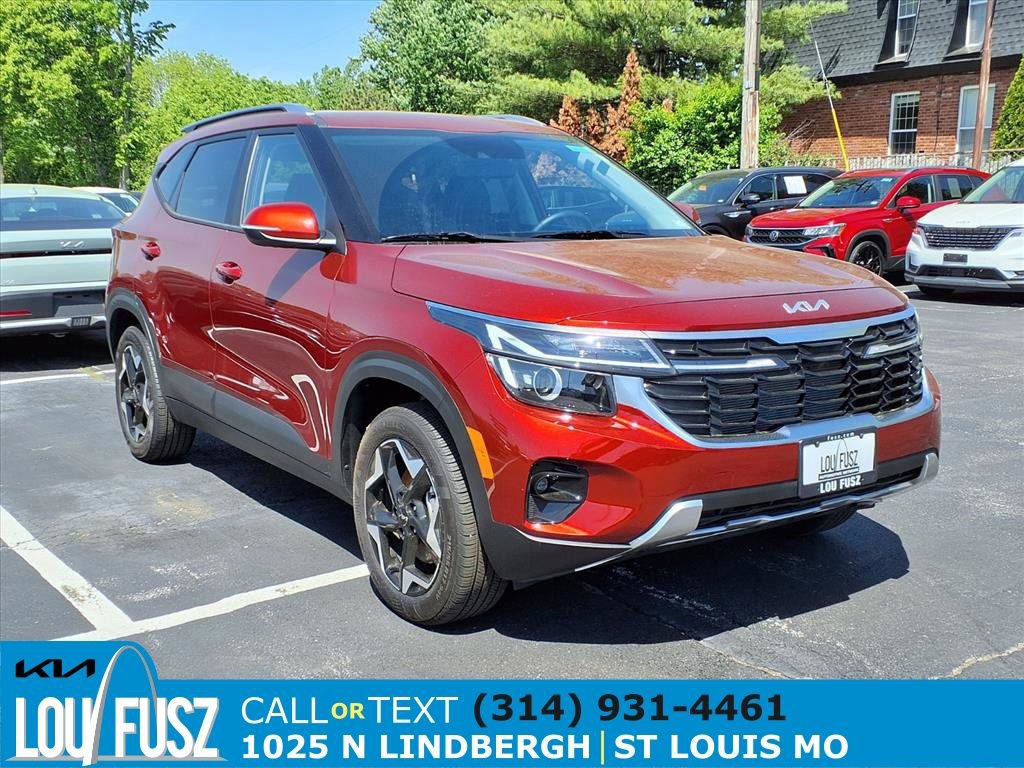 Used 2025 Kia Seltos S AWD/4WD image 1