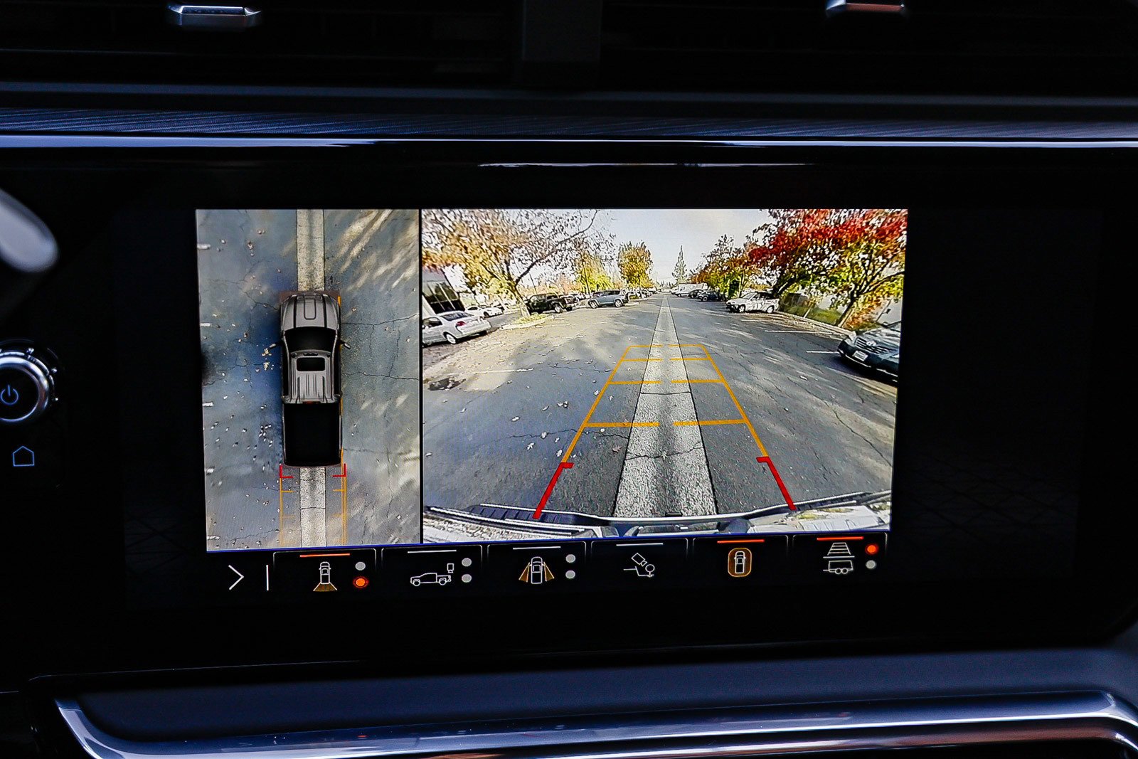 Used 2024 GMC Sierra 3500 Denali Ultimate image 25