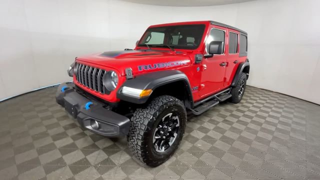 Used 2024 Jeep Wrangler Unlimited Rubicon 4xe w/ Technology Group AWD/4WD image 14