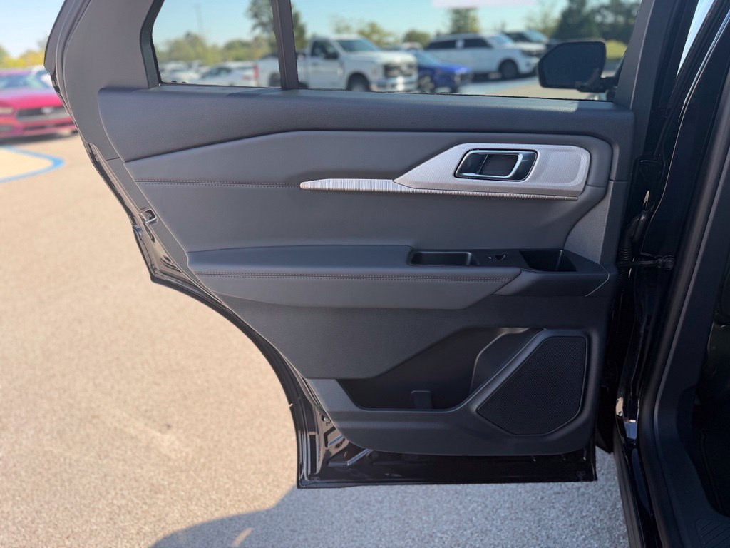 New 2027 Ford Explorer Active w/ Active Comfort Package AWD/4WD image 23